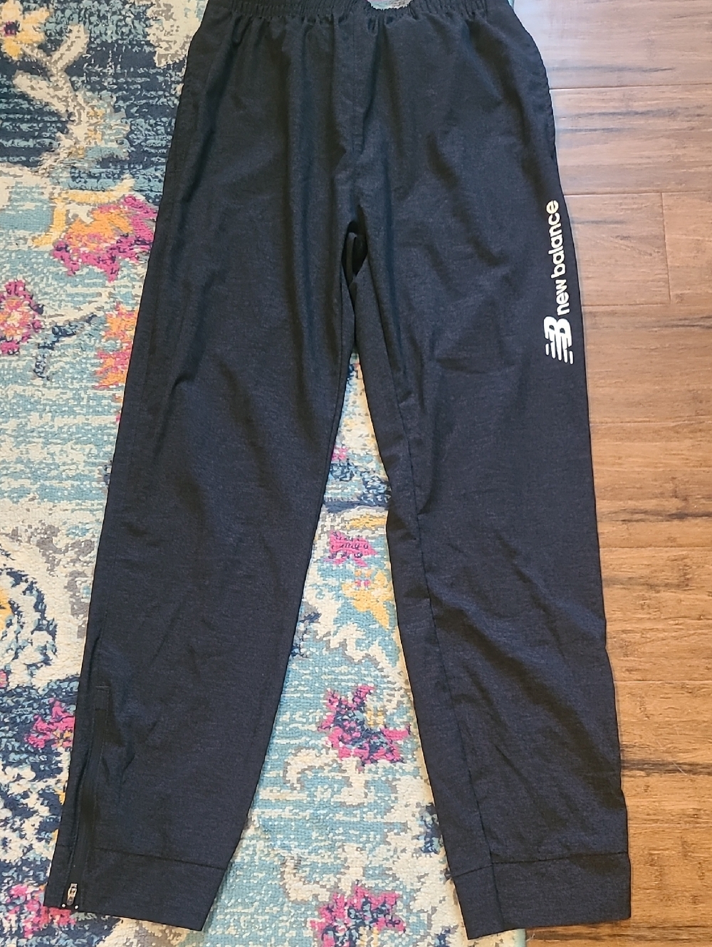 New Balance  Mens Size Medium Black Logo Track Pants